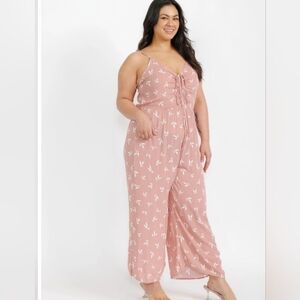 NWT Zenobia Pink and White Floral Jumpsuit with Rushed Neckline Pockets Wide Leg